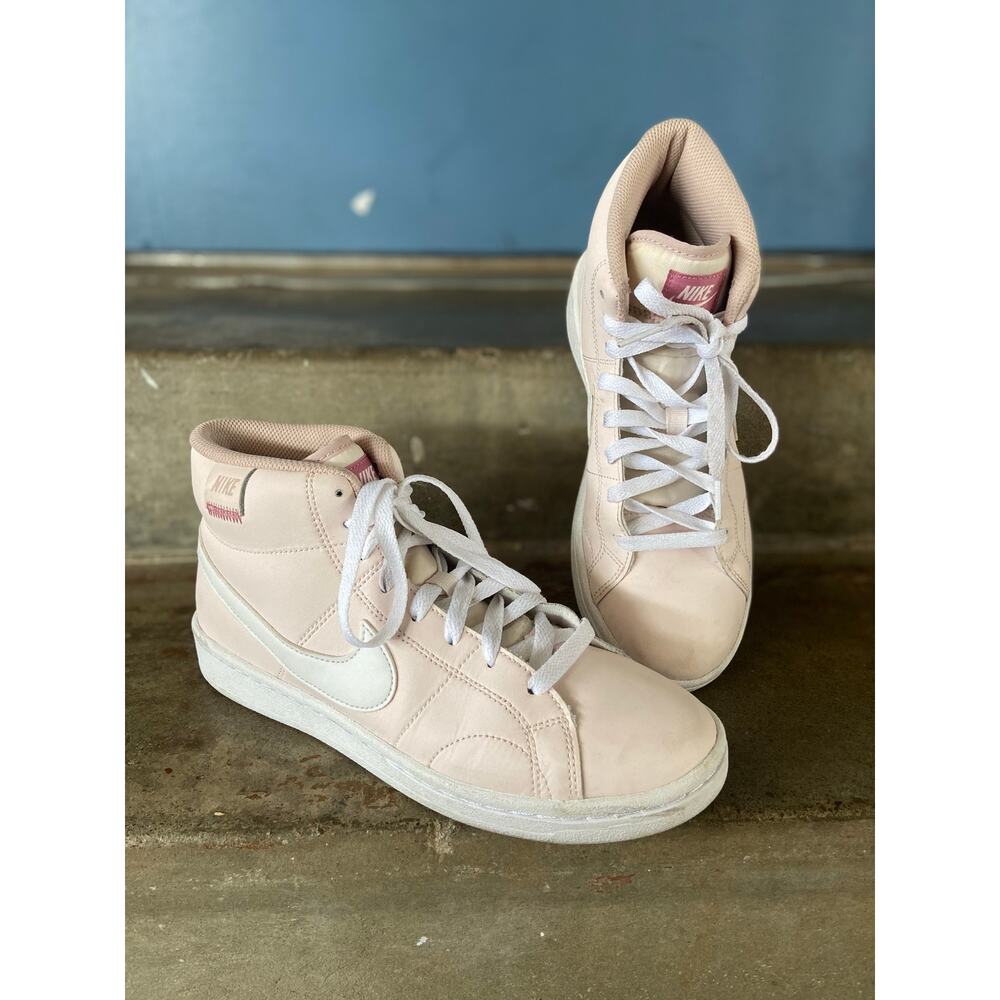 Nike Women’s Court Royale 2 Mid sneakers in light soft pink/white colorway